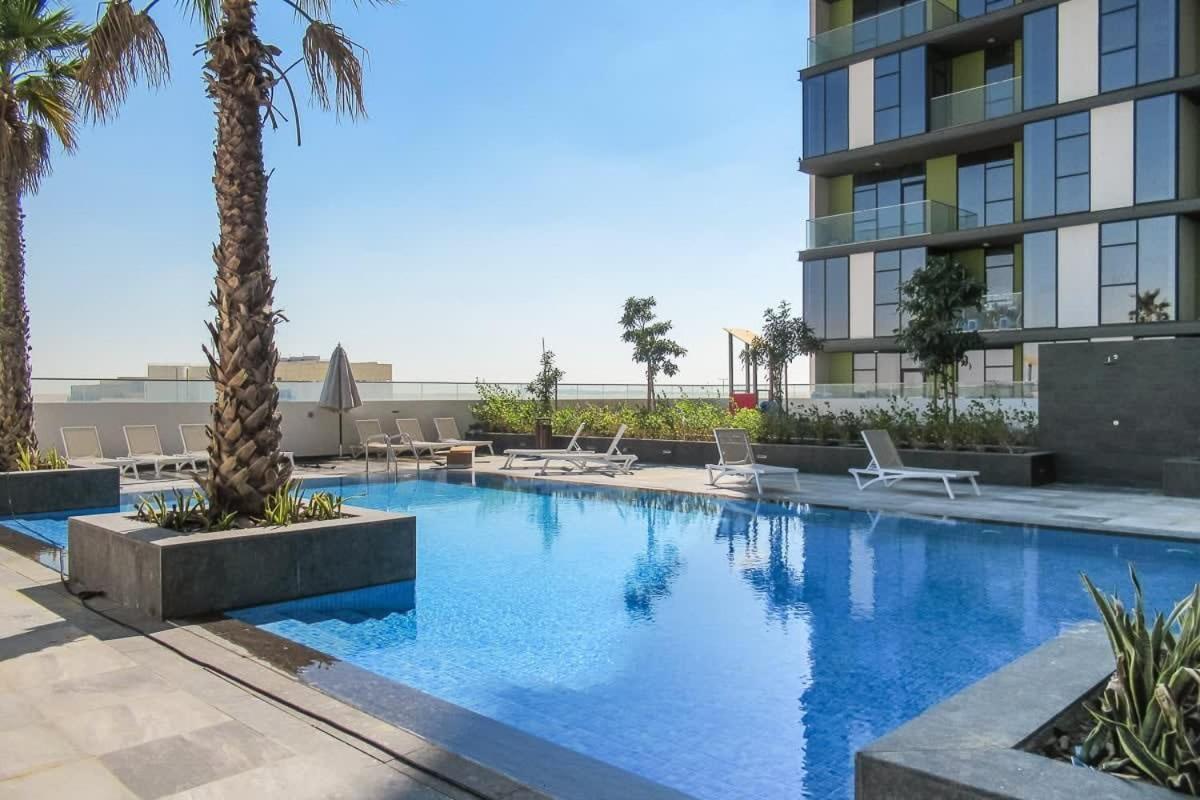Frank Porter - The Pulse Residences Dubai Luaran gambar